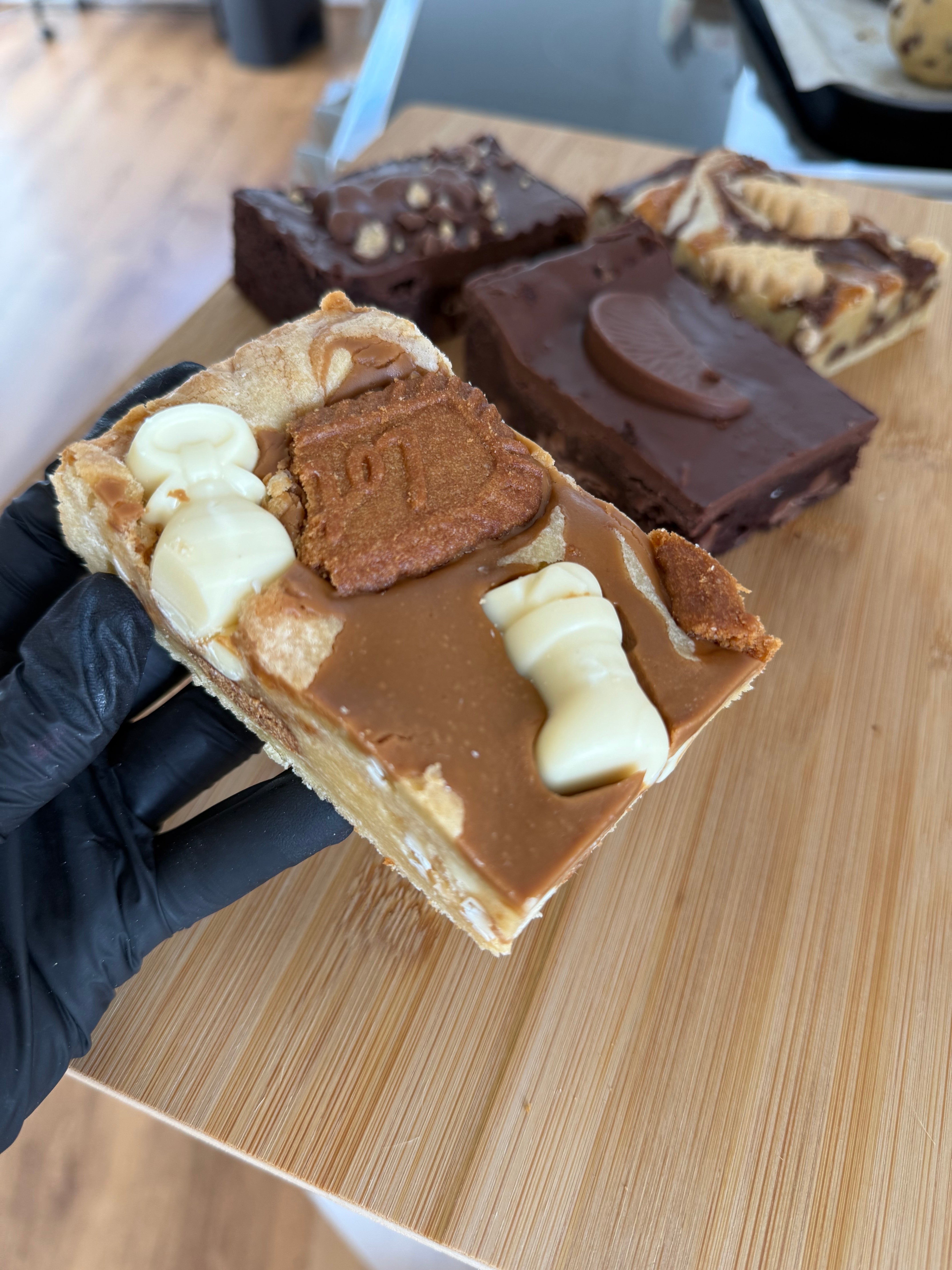 Lotus Biscoff Blondie