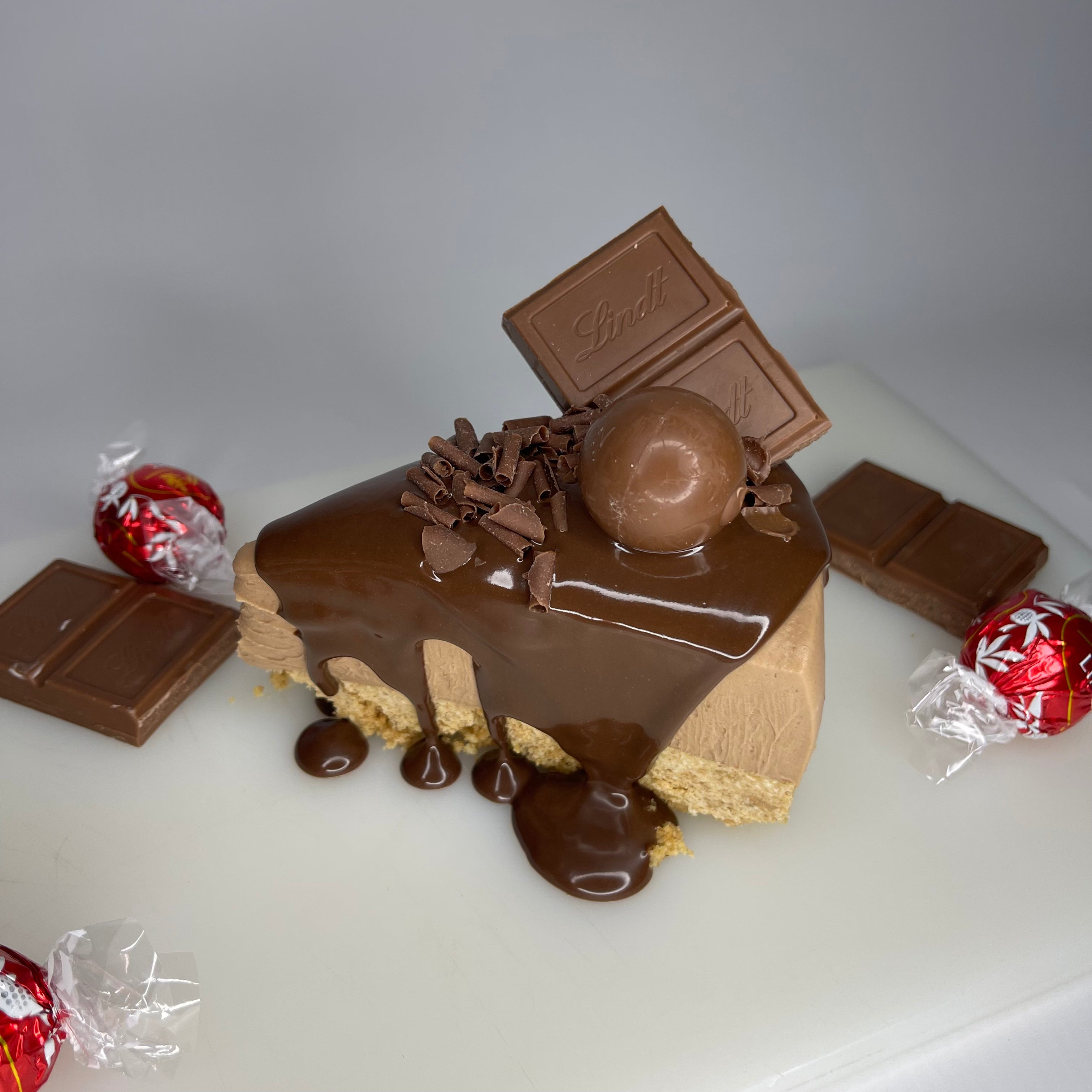 LINDT CHEESECAKE (SLICE)