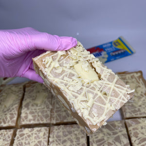 MILKY BAR BLONDIE